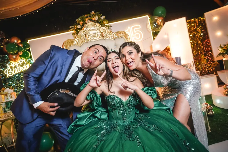 Protocolo de una fiesta de quince años en Ibagué.
